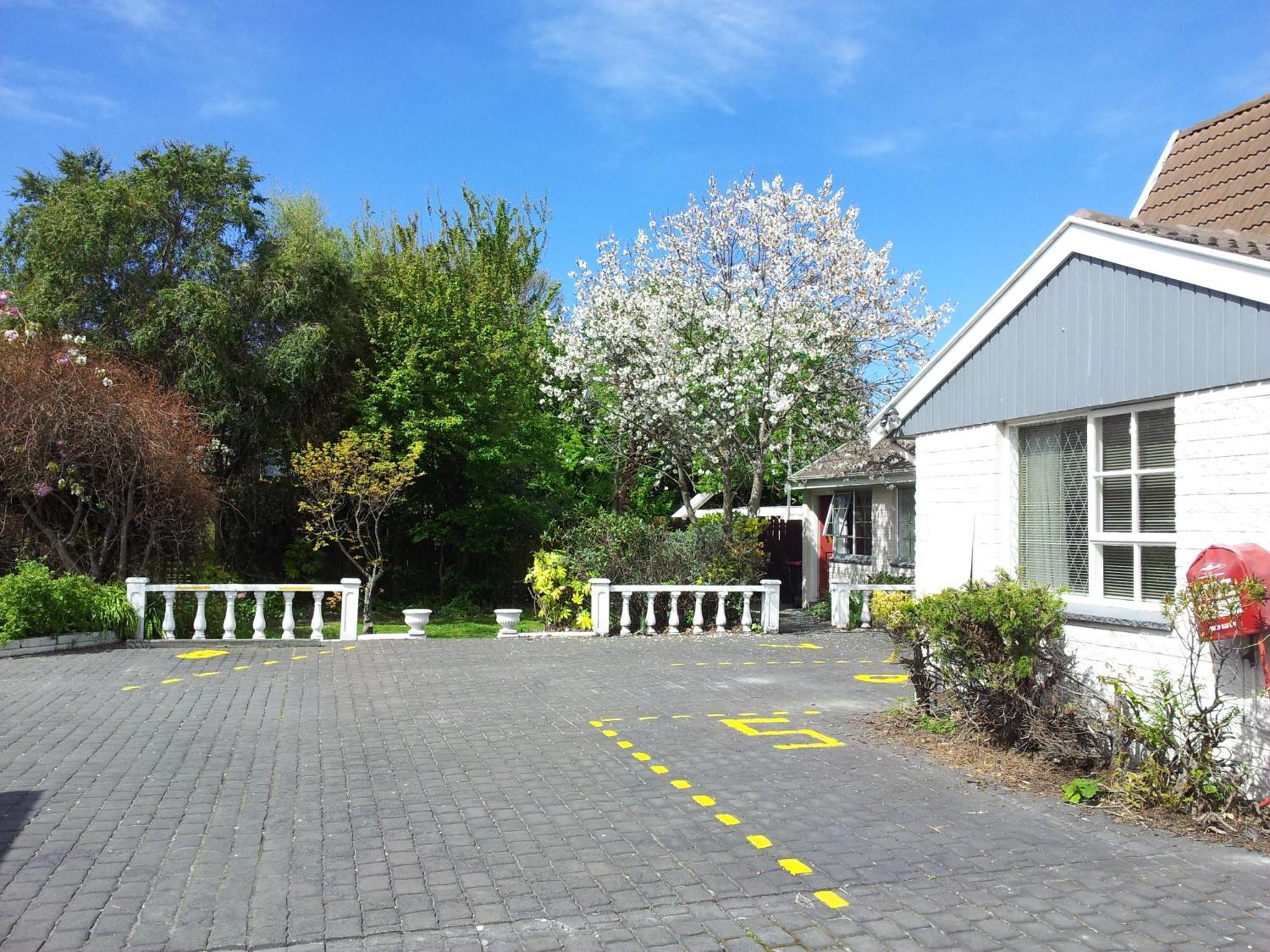 Ferry Motel Christchurch Eksteriør bilde
